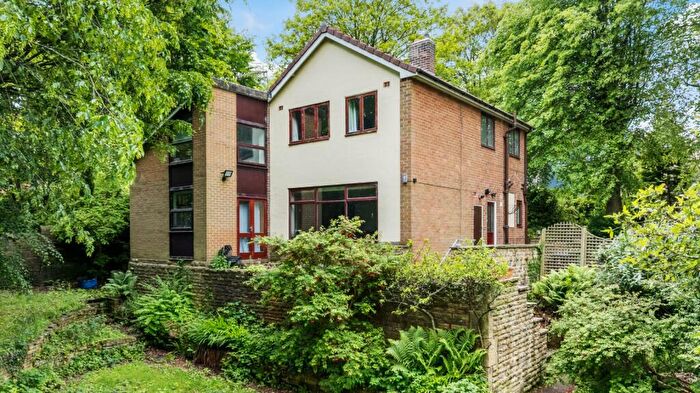 4 Bedroom Detached House For Sale In Town Gate, Calverley, Pudsey, West Yorkshire, LS28