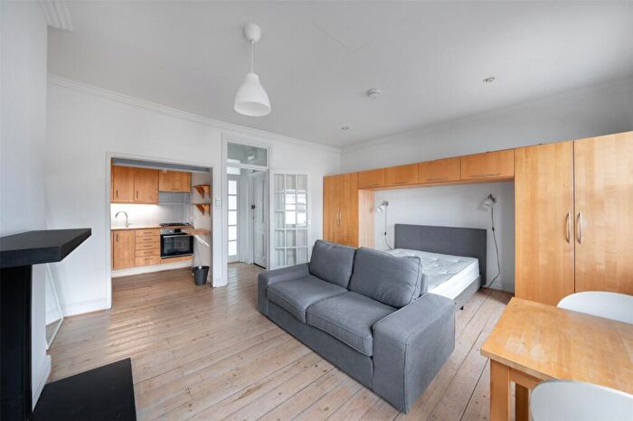 Studio To Rent In Regents Park Road, Primorse Hill, NW1
