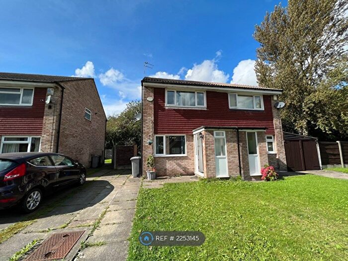 2 Bedroom Semi-Detached House To Rent In Riley Close, Sale, M33