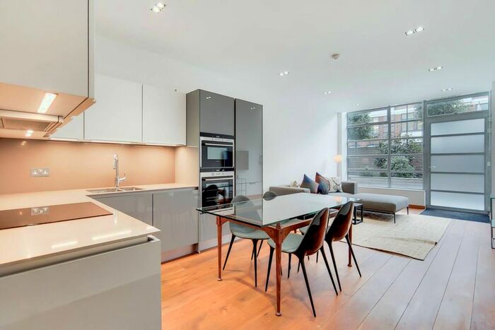 1 Bedroom Flat To Rent In Bayham Street, Camden Town, London, NW1