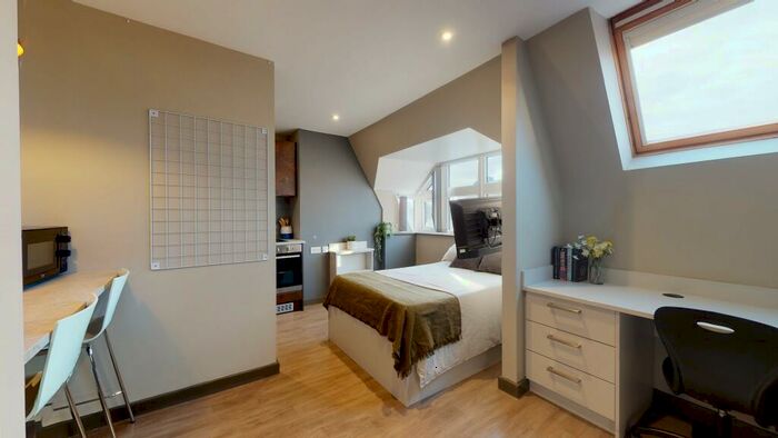 Studio To Rent In Monument House, North Street East, NE1