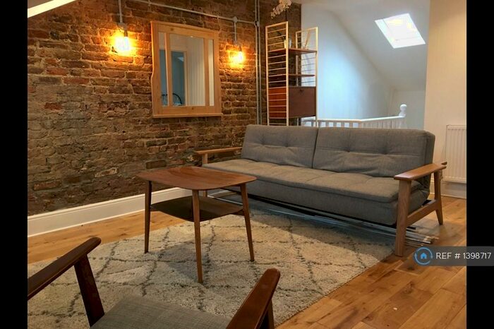 1 Bedroom Flat To Rent In Whitworth Road, London, SE25