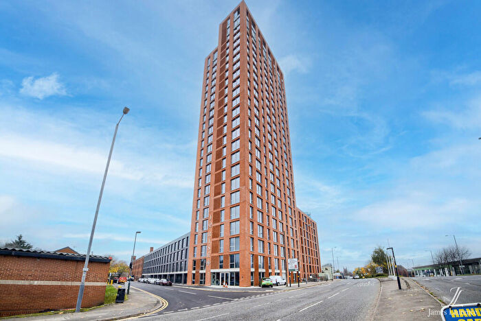 2 Bedroom Apartment To Rent In Jq Rise, Goodman Street, Birmingham City Centre, B1