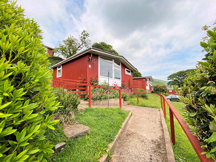2 Bedroom Chalet For Sale In Chalet Aberdyfi, Gwynedd, LL36