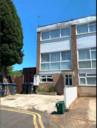 Studio To Rent In The Croft, Wembley, Greater London HA0
