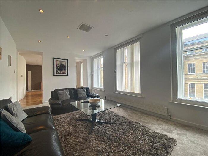 3 Bedroom Flat To Rent In Grey Street, Newcastle Upon Tyne, Tyne And Wear, NE1