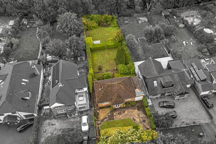4 Bedroom Detached House For Sale In Hammersley Lane, High Wycombe, HP13