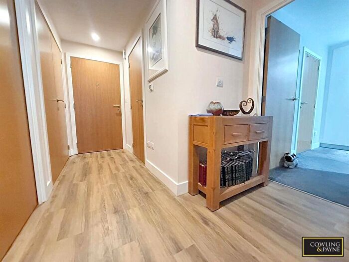 2 Bedroom Flat To Rent In Albert Basin Way, London, E16