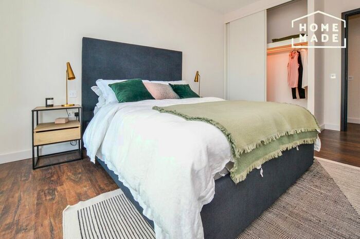 1 Bedroom Flat To Rent In Greenford Quay, Greenford, UB6
