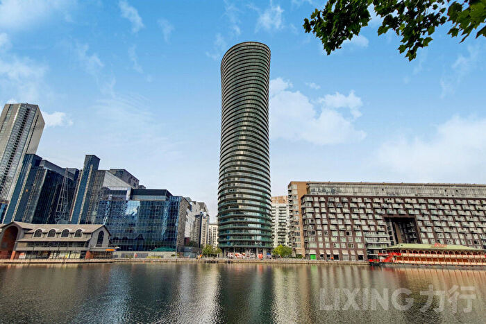 3 Bedroom Apartment For Sale In Crossharbour Plaza, Canary Wharf, E14
