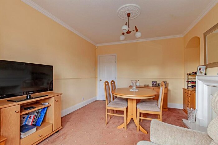 3 Bedroom Detached House For Sale In Highfield Lane, Newbold, Chesterfield, S41