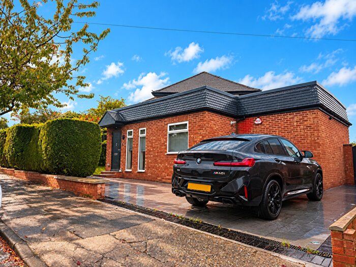 4 Bedroom Semi-Detached House To Rent In Malvern Road, Orpington, BR6