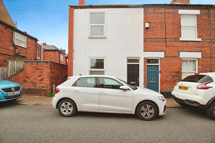 2 Bedroom End Of Terrace House To Rent In Tomkinson Street, Chester, CH2