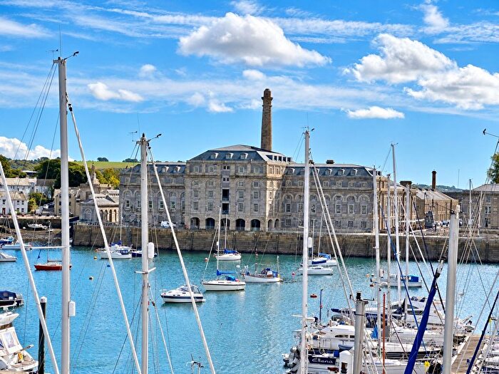 1 Bedroom Flat For Sale In Royal William Yard, Plymouth, PL1