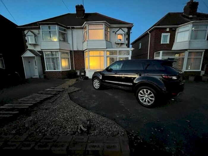 2 Bedroom Property To Rent In Chester Road, Kingshurst, Birmingham, B36