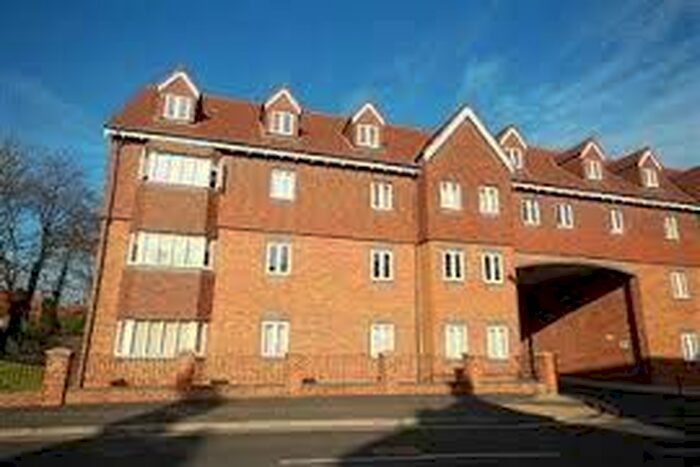 2 Bedroom Flat To Rent In The Croft, Thornhill, Sunderland, SR2
