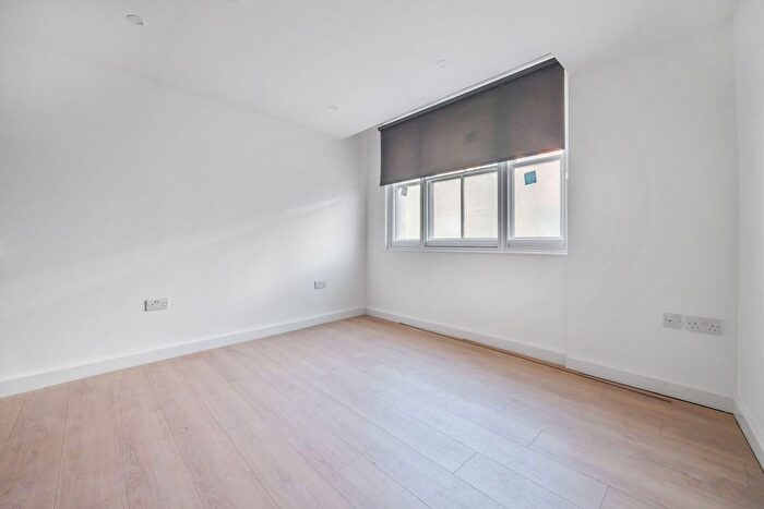 1 Bedroom Flat To Rent In King Street, Maidstone, ME14