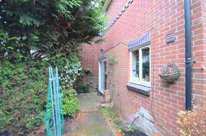 1 Bedroom Property To Rent In Mary Mead, Warfield, Bracknell RG42