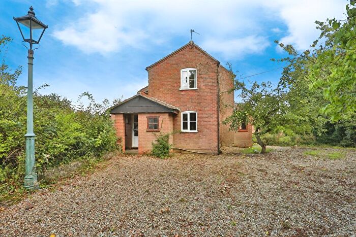 3 Bedroom Cottage For Sale In High House Road, Beetley, Dereham, NR20
