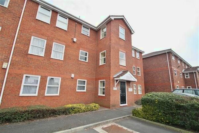 1 Bedroom Flat To Rent In Bridgewater Court, Montonmill Gardens, Monton, M30