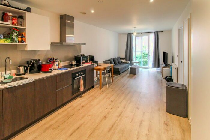 1 Bedroom Flat To Rent In The Forge, Lockside Lane, M5