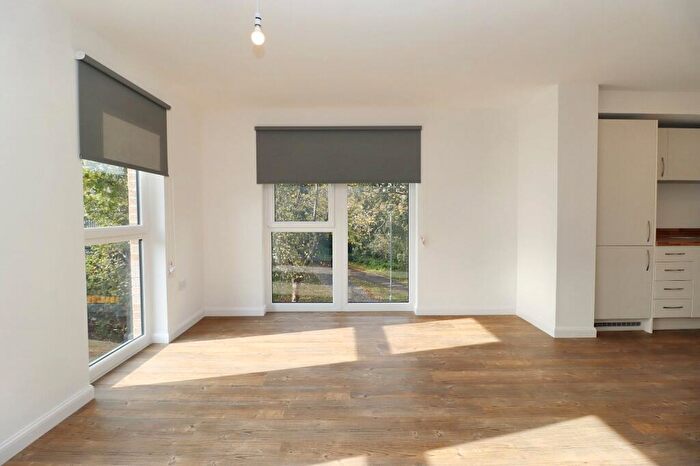 2 Bedroom Duplex To Rent In Kilpatrick Bow, Edinburgh, Midlothian, EH6