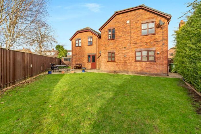 5 Bedroom Detached House For Sale In Lower Orchard, Tibberton, GL19