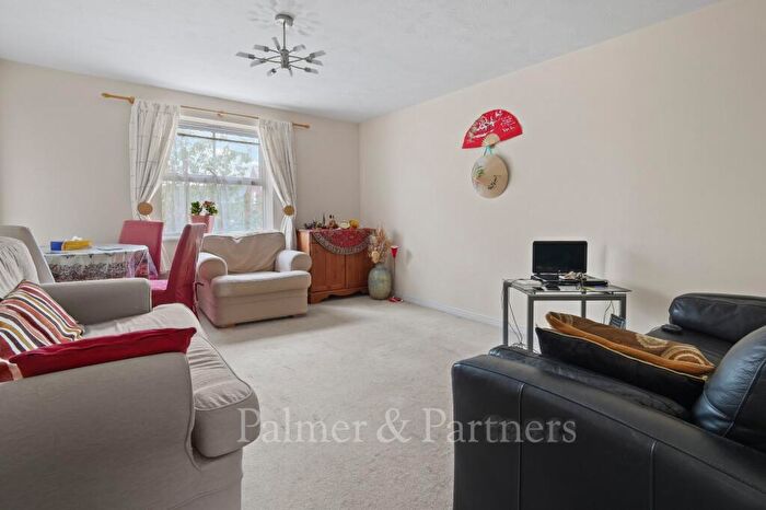 2 Bedroom Apartment To Rent In Wallace Road, Colchester, Essex, CO4