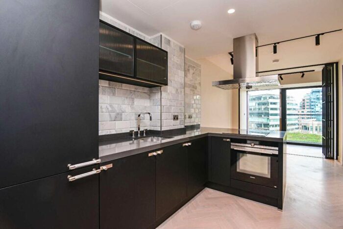 1 Bedroom Flat To Rent In Sun Street, Shoreditch, London, EC2A