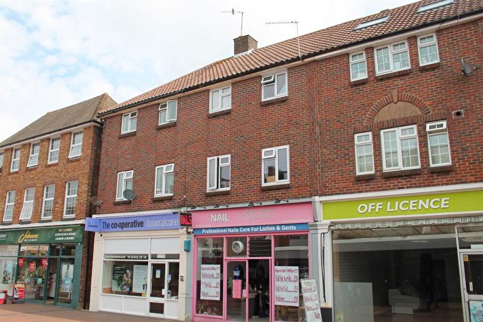 1 Bedroom Apartment To Rent In Church Walk, Burgess Hill, West Sussex, RH15