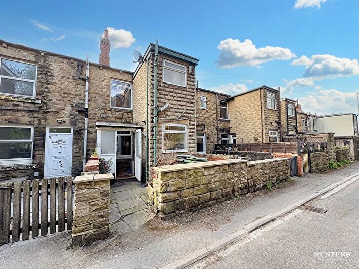 2 Bedroom Terraced House For Sale In Willow Terrace, Soothill, WF17