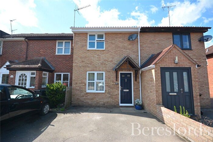 2 Bedroom Terraced House For Sale In Redmayne Drive, Chelmsford, CM2