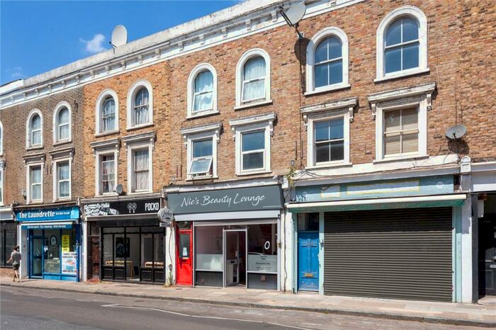 Studio To Rent In King Henrys Walk, London, N1