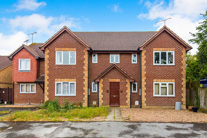 2 Bedroom Flat To Rent In Westminster Way, Lower Earley, Reading, RG6