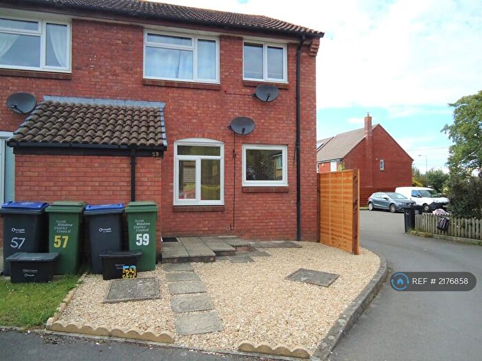 1 Bedroom Flat To Rent In Pewsham, Chippenham, SN15