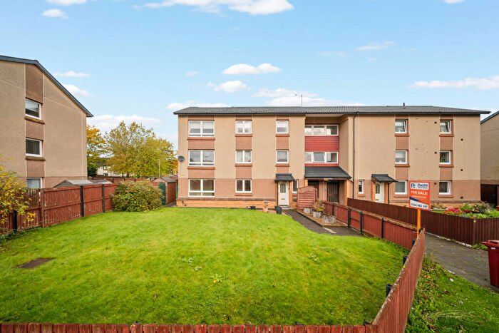 2 Bedroom Flat For Sale In Sunart Place, Grangemouth, FK3