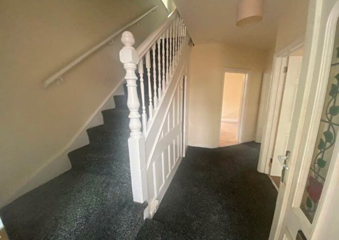 4 Bedroom Semi-Detached House To Rent In Alexandra Road, Millfield, Peterborough, PE1