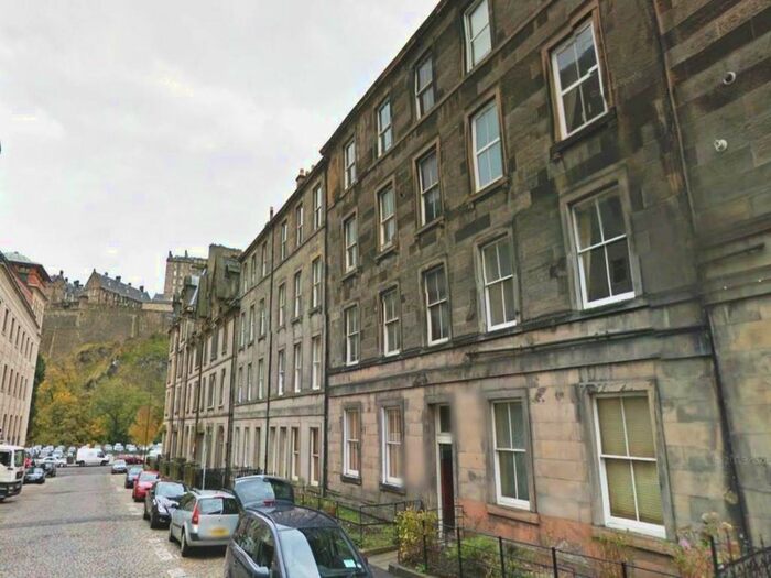2 Bedroom Flat To Rent In Cornwall Street, Edinburgh, EH1