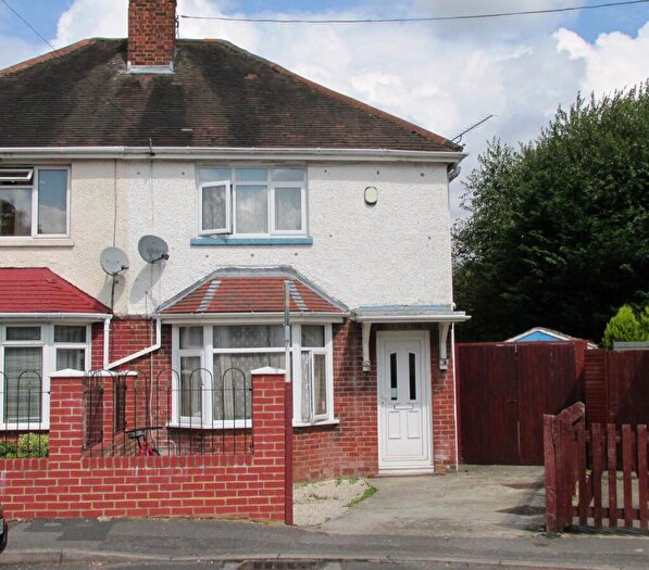 3 Bedroom Semi-Detached House To Rent In Birch Road, Southampton, Hampshire, SO16
