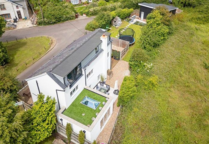 5 Bedroom Detached House For Sale In Broads Green, Great Waltham, Chelmsford, CM3