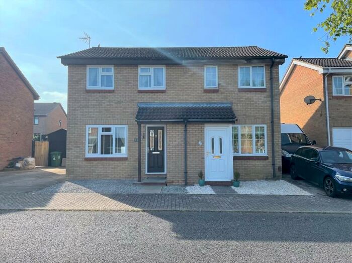 2 Bedroom Semi-Detached House To Rent In Pannier Place, Downs Barn, MK14