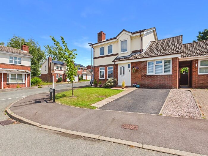 4 Bedroom Detached House For Sale In Lime Close, Marham, King's Lynn, PE33