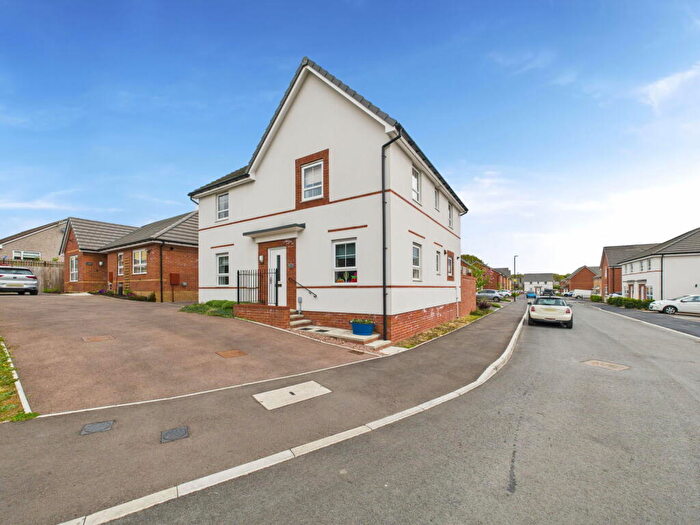 4 Bedroom Detached House For Sale In Ridgeway Avenue, Berry Hill, Coleford, GL16