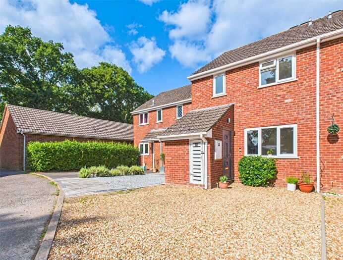3 Bedroom Terraced House For Sale In Rosehill Drive, Bransgore, Christchurch, Dorset, BH23