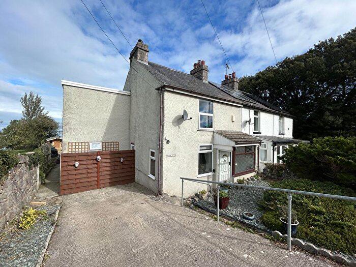 2 Bedroom Cottage For Sale In Ffordd Y Llan, Llysfaen, LL29
