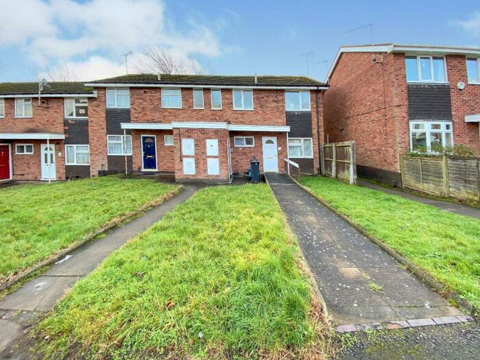 1 Bedroom Flat To Rent In A Hill Street, DY2