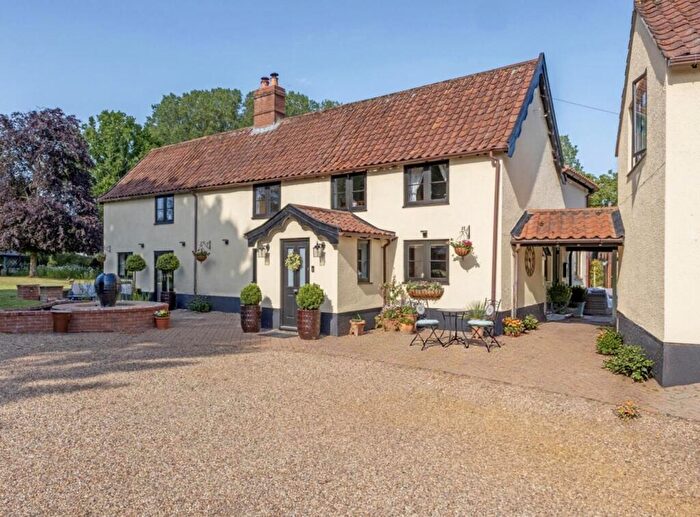 4 Bedroom House For Sale In Suton Street, Suton, Wymondham, NR18