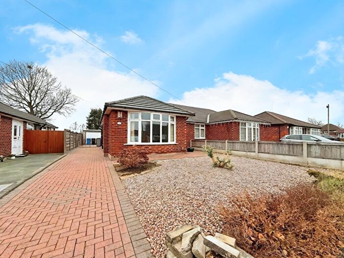 2 Bedroom Bungalow For Sale In Haydock Drive, Timperley, Altrincham, Greater Manchester, WA15