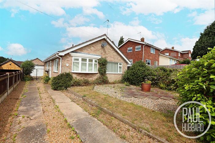 3 Bedroom Detached Bungalow For Sale In Allen Road, Oulton Broad, Suffolk, NR32
