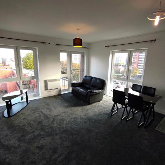 2 Bedroom Apartment To Rent In Albert Mill Oldfield Road, Salford, M5